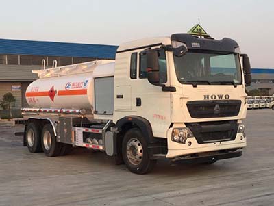 國六重汽豪沃飛機(jī)加油車